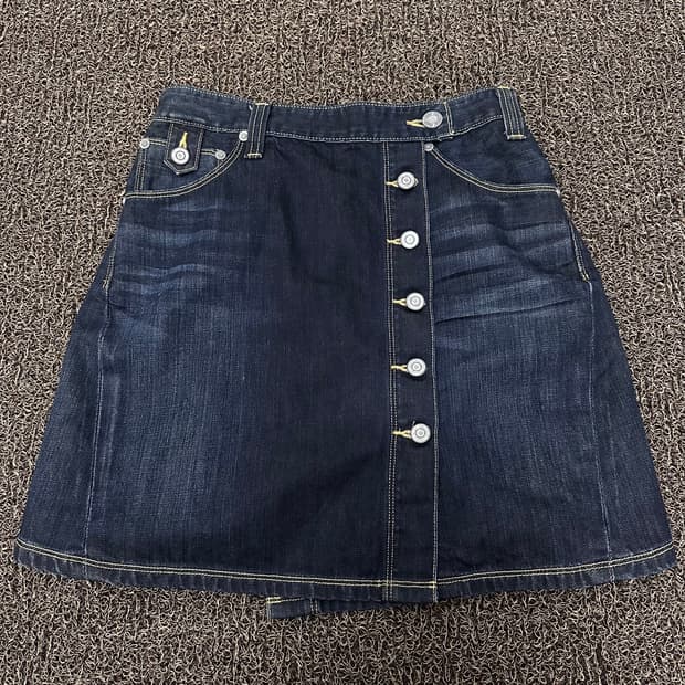 리바이스 엔지니어드 여성 데님 청치마 27인치