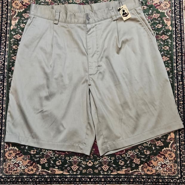 Nike Work Shorts (Light Gray)
