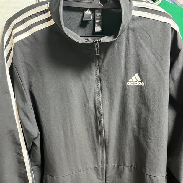 아디다스 바람막이 
