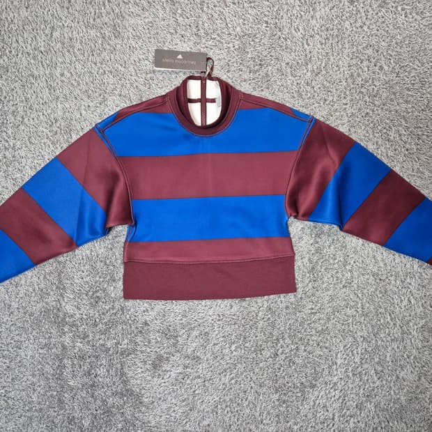 [새상품]스텔라맥카트니x아디다스 크롭티 80