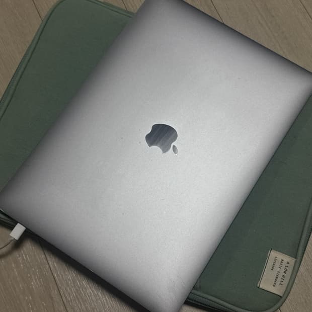 맥북 프로 13인치 2017 (2 TBT3)