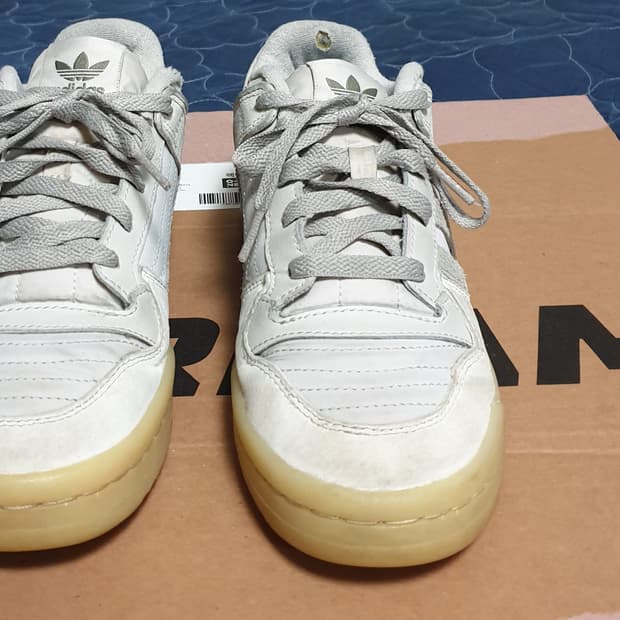 아디다스 포럼 로우 CL 토크 세서미 (240)