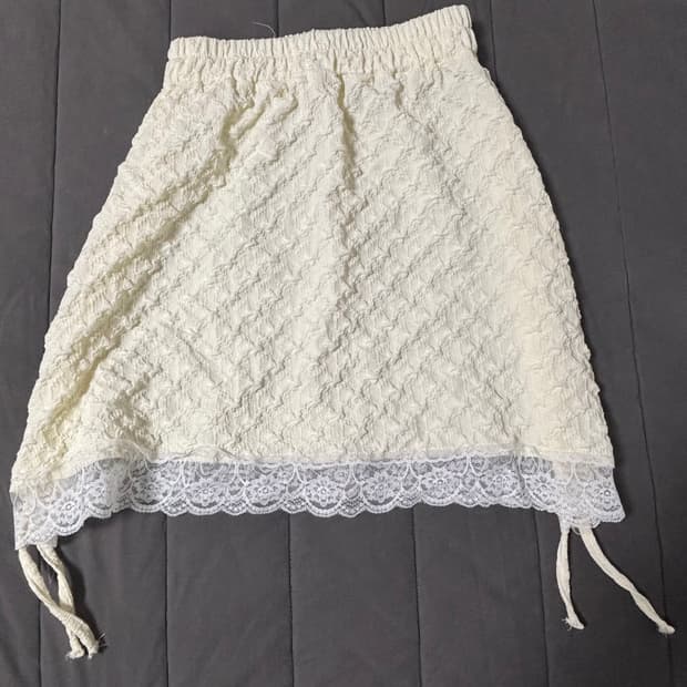 (여리여리 레이어드) 흰색 프릴 스커트