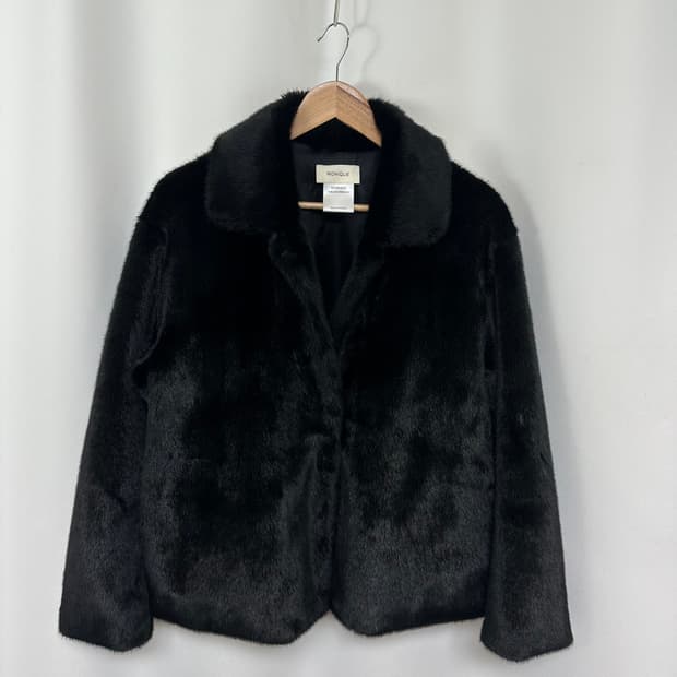   MONIQUE 여자 퍼자켓 검정 FREE  EIWO