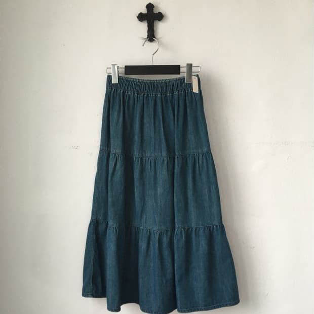 Layer skirt