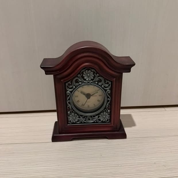 엔틱 주석 탁상시계