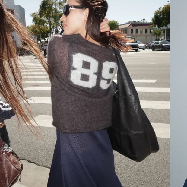 Paloma wool 팔로마울 Button Fine Champions 