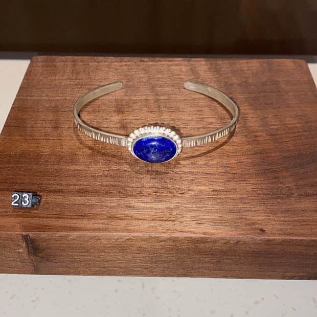 Stone bangle / 스톤 뱅글 팔찌 (라피스라줄리)