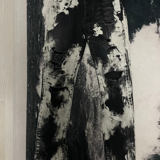 생로랑 블리치드 블랙 디스진