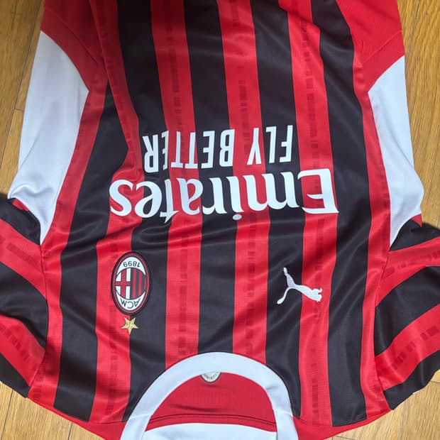 밀란 24-25유니폼 m