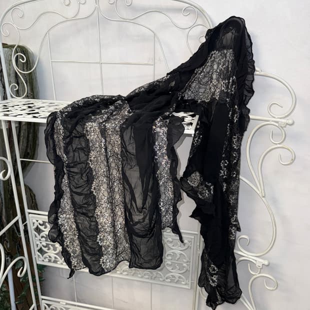 Black & white floral lace chiffon scarf