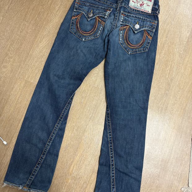 트루릴리젼 부츠컷 청바지