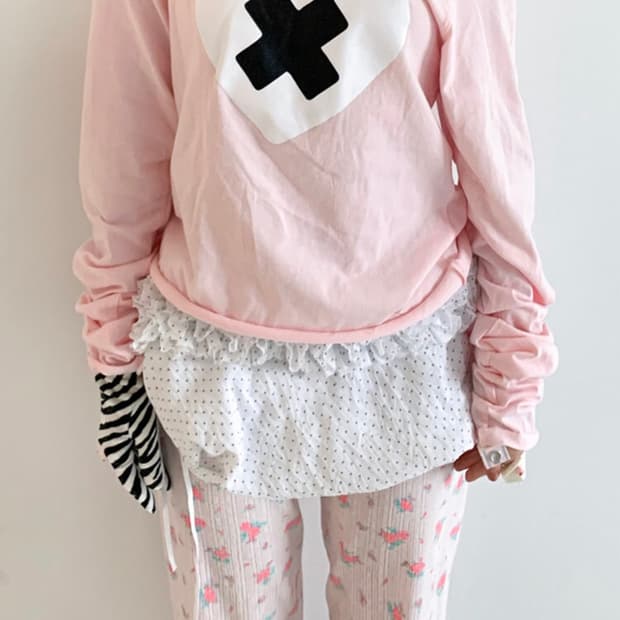 샵페어리 cross heart cut off t-shirt pink