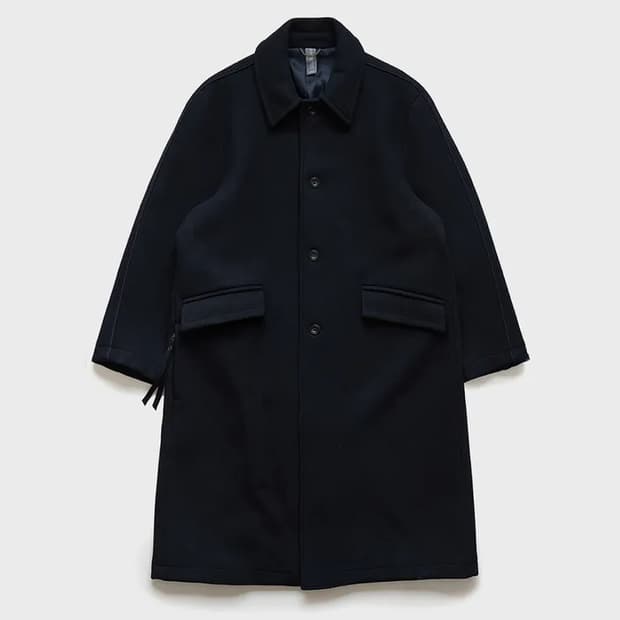 M 언어펙티드 파이핑 싱글 코트 네이비