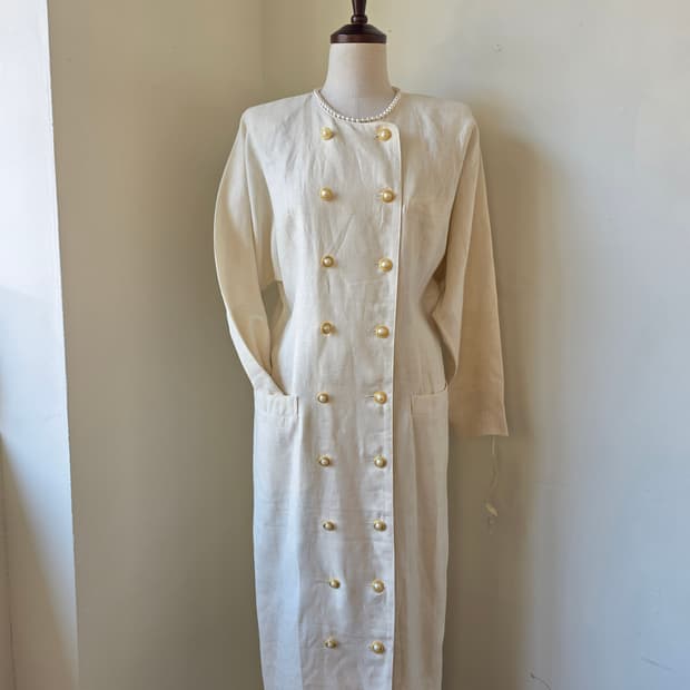 미착용 새상품 린넨 더블 금장 버튼 롱 원피스