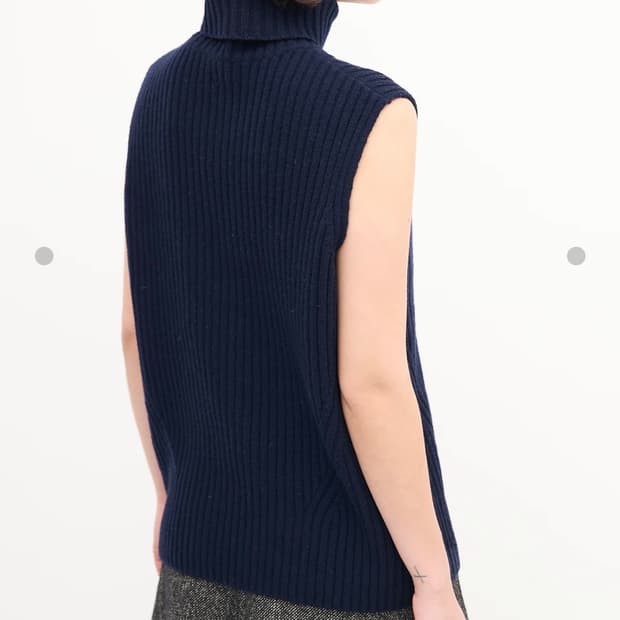 드리스반노튼 니트 베스트 L