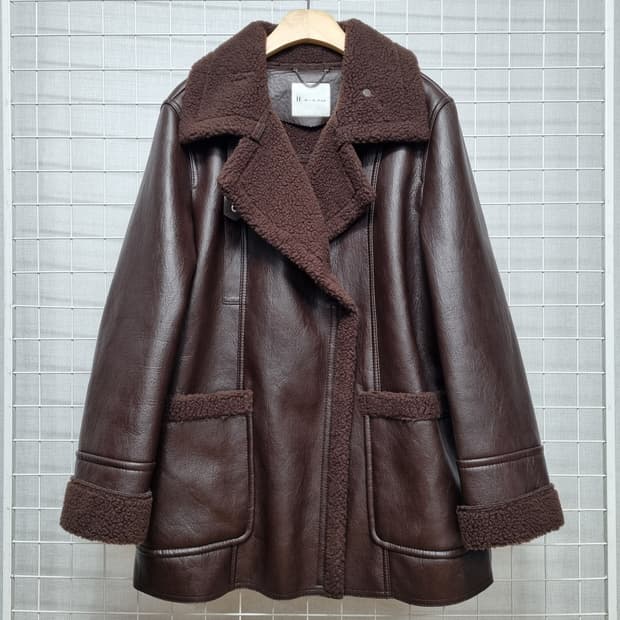 (택포) 잇미샤 에코 무스탕