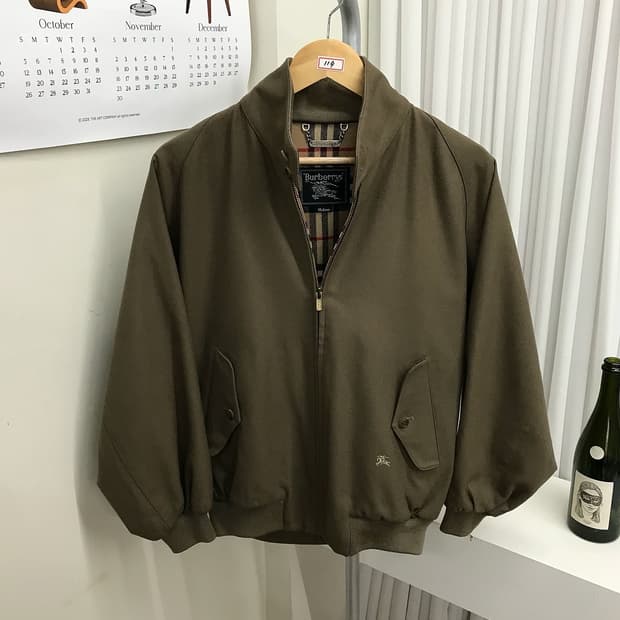 버버리 로고 울 블루종 자켓