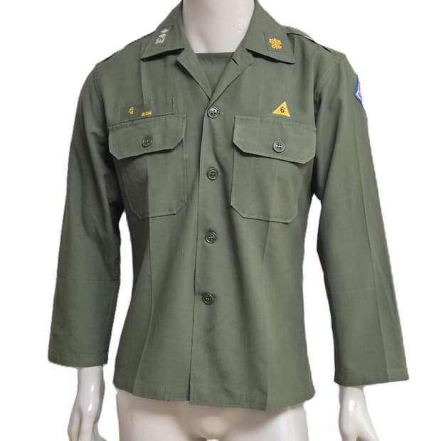 육군 구형 2기갑여단 기갑 중위 민무늬 전투복 상의 자켓 (M)