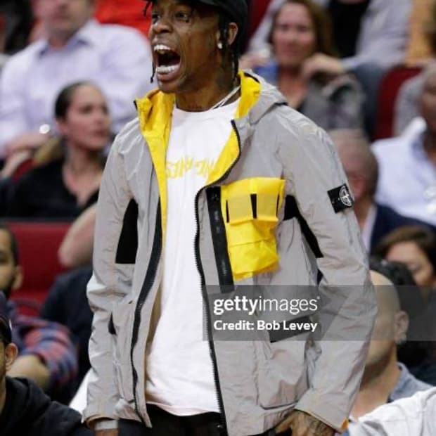 스톤아일랜드 리플렉티브 자켓 그린