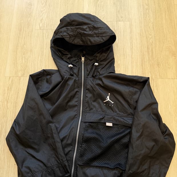 나이키 조던 윈드브레이커
