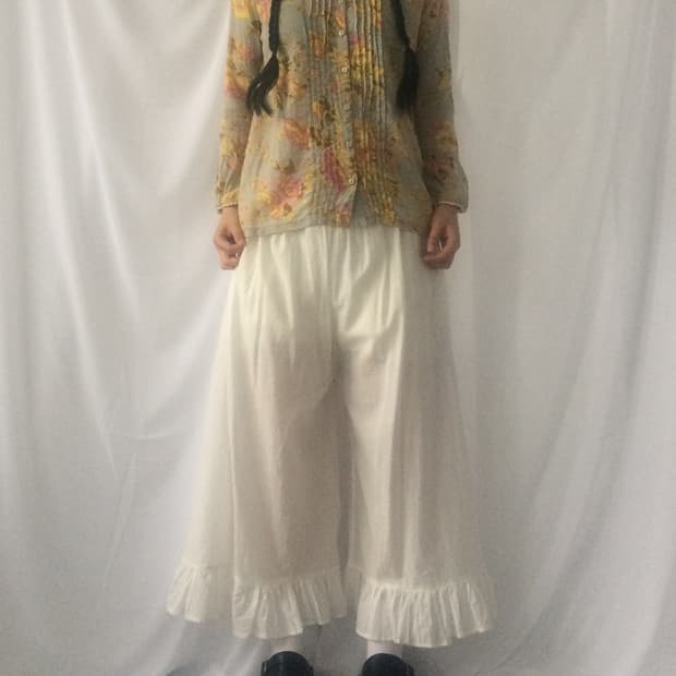 Flower pattern blouse