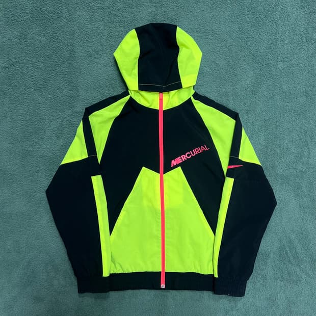 나이키 머큐리얼 형광 바람막이