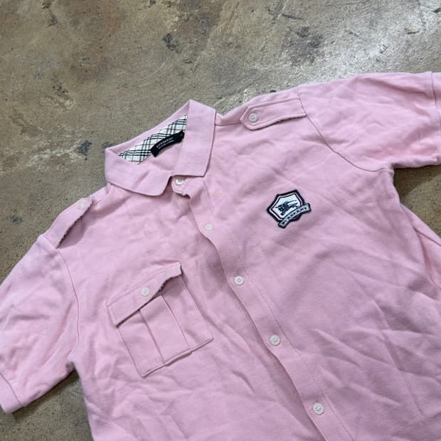 버버리 핑크 카라 포켓 반팔 티셔츠