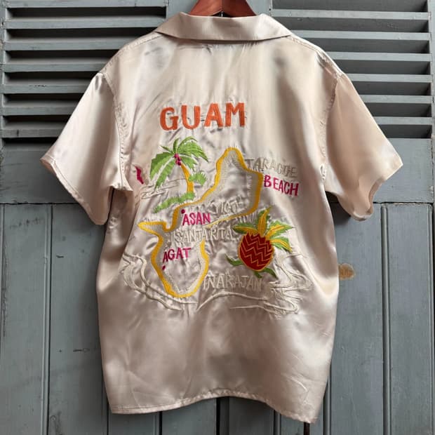 [M]Makapuu Guam 스티치 실크 폴리 수베니어 셔츠