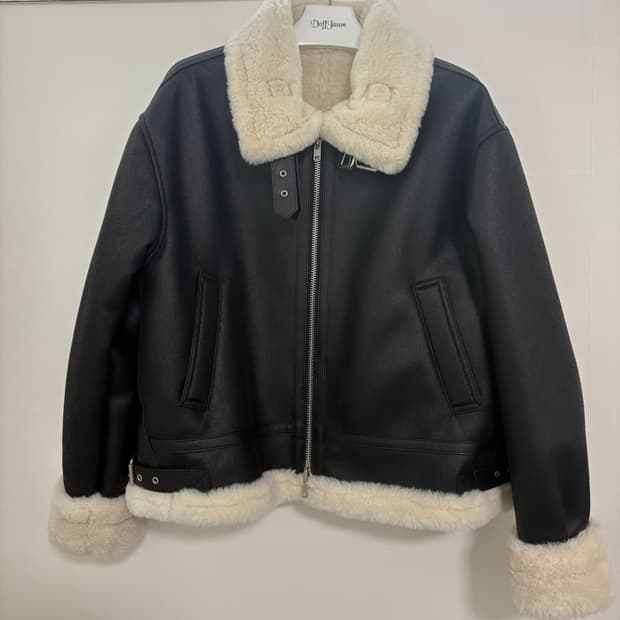 도프셉 오버핏 스테디 무스탕