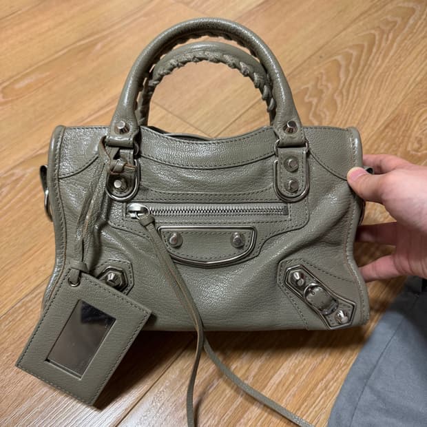 발렌시아가 모터백 시티백 미니 정품