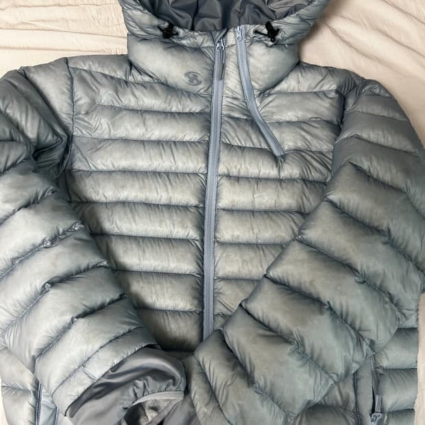 산산기어 경량패딩 24fw 1사이즈