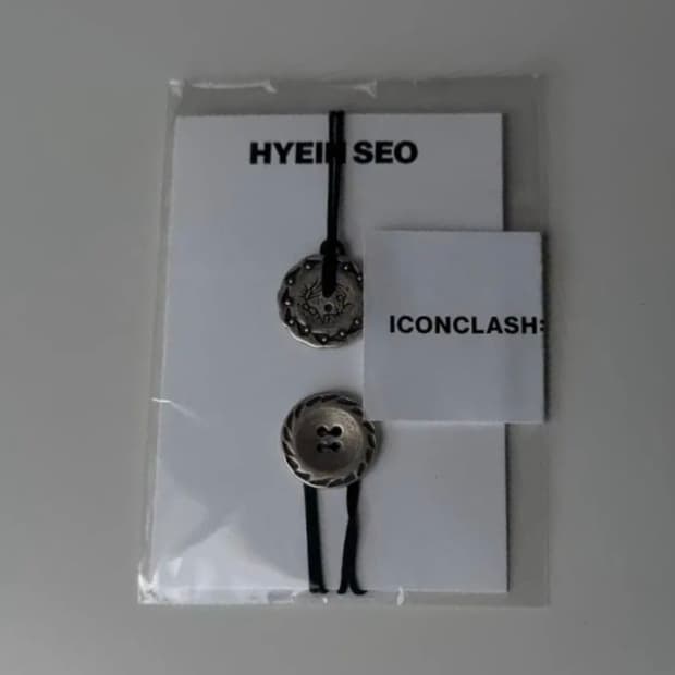 [구매] HYEIN SEO 시대복장 실버 목걸이