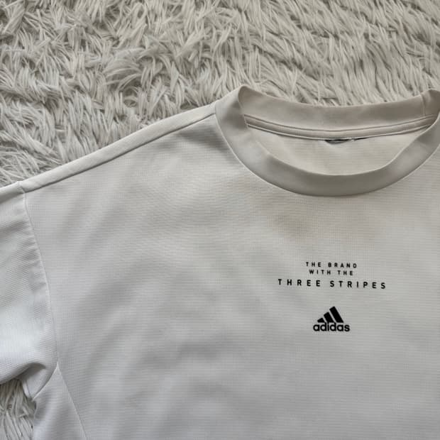 ADIDAS 일본빈티지 기능성 반팔 아디다스 빈티지반팔 아디다스반팔