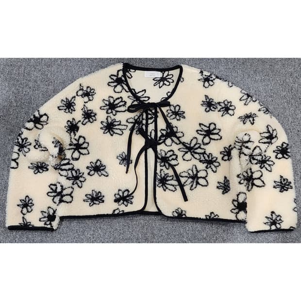 빈티지 플라워 패턴 리본 모리걸 뽀글이 후리스 자켓