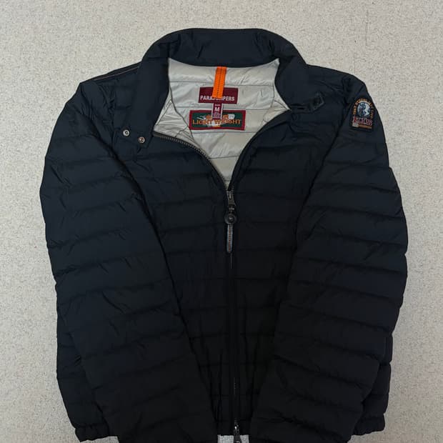 파라점퍼스 경량패딩 m