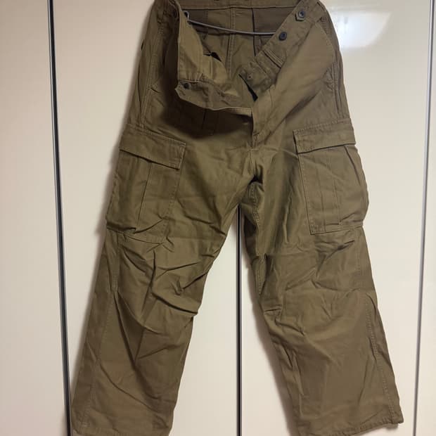 나이젤카본 아미카고 카키