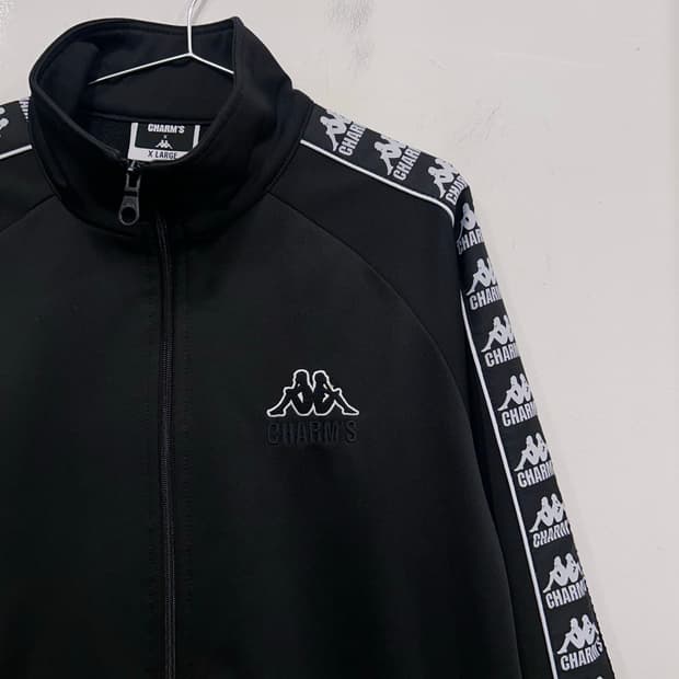 카파 X CHARMS 콜라보 싱글 트랙 져지