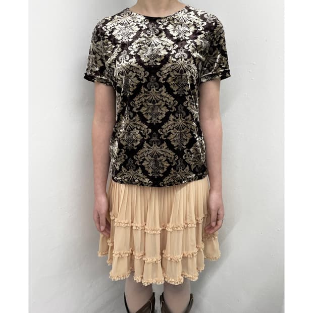 르네상스 오리엔탈 엔틱 벨로아 탑