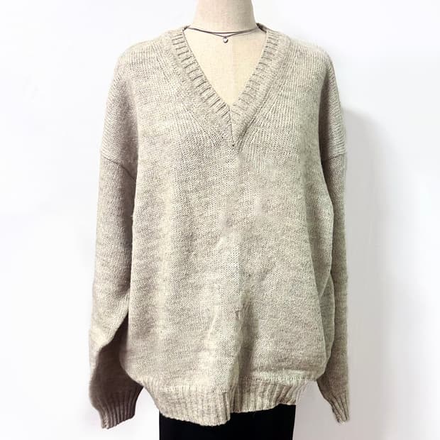 발렌티노 울 니트