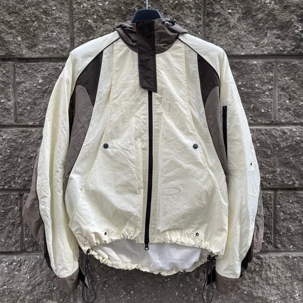 [1] 그레일즈 나일론 쉴드 자켓 아이보리