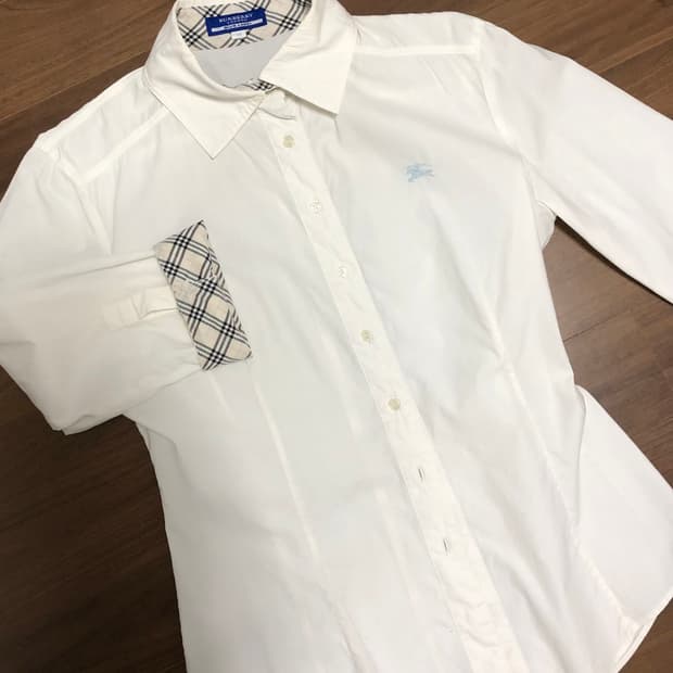 버버리 블루라벨 화이트 7부 셔츠