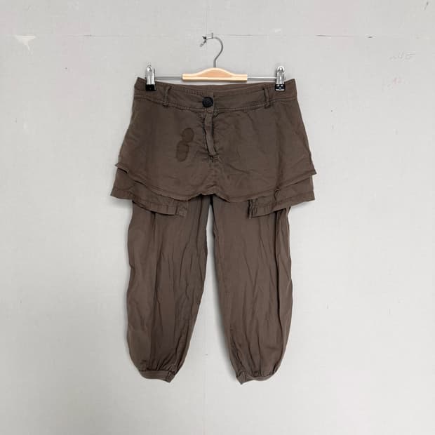 꼽 꼬핀 브라운 팬츠 셋업