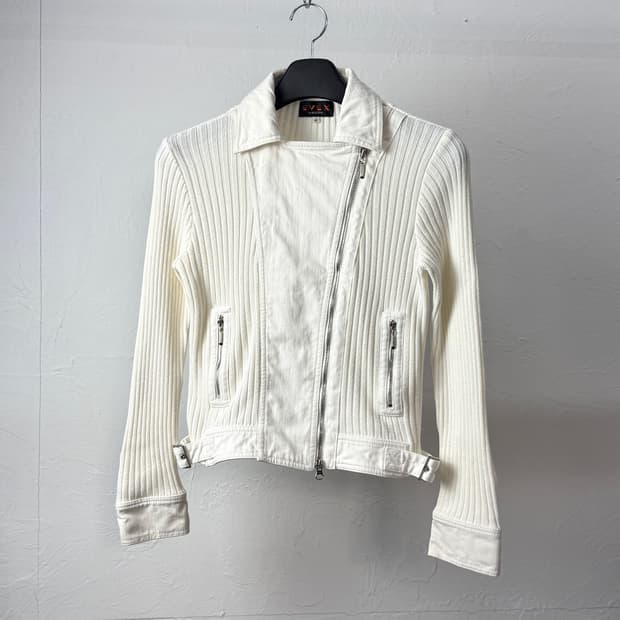 Evex 비대칭 투웨이 니트 자켓