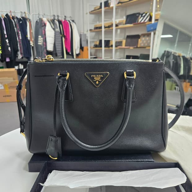 [A급컨디션] 프라다 사피아노 토트 숄더백