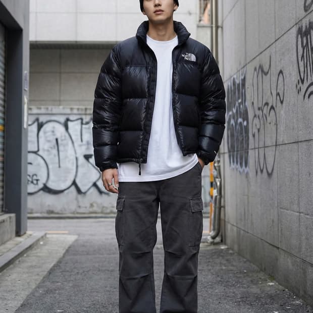노스페이스 구형 눕시 700 블랙 패딩_95
