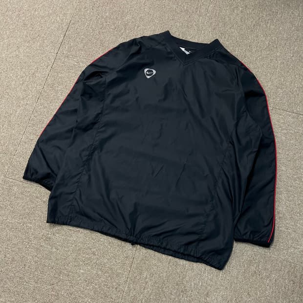 나이키 빅로고 바람막이 웜업