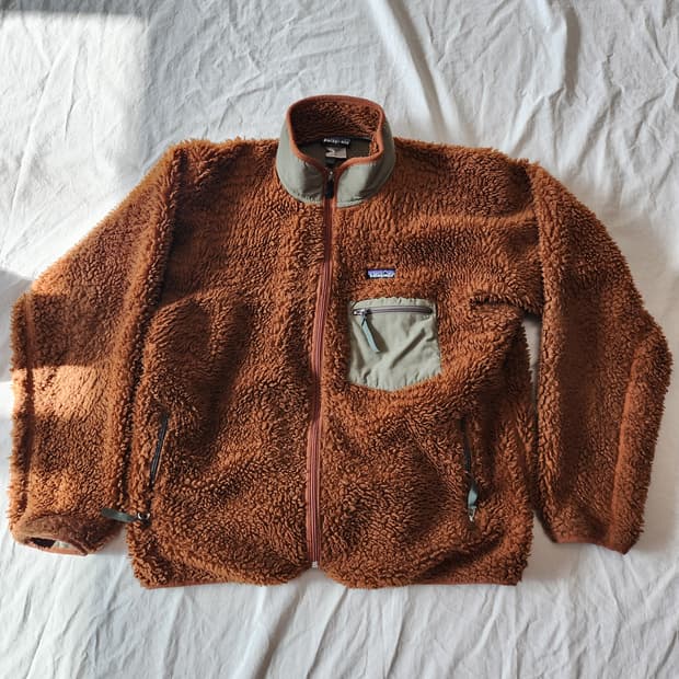 00s 파타고니아 딥파일 가디건 cedar L