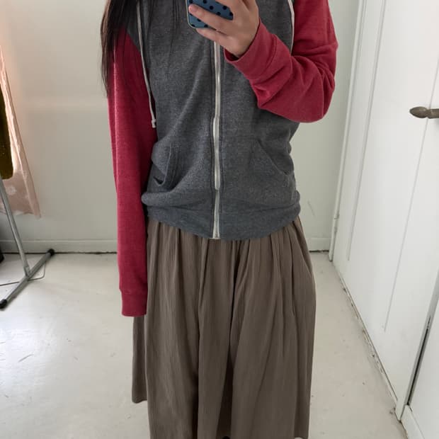 얼터너티브(Alternative) 배색 후드집업