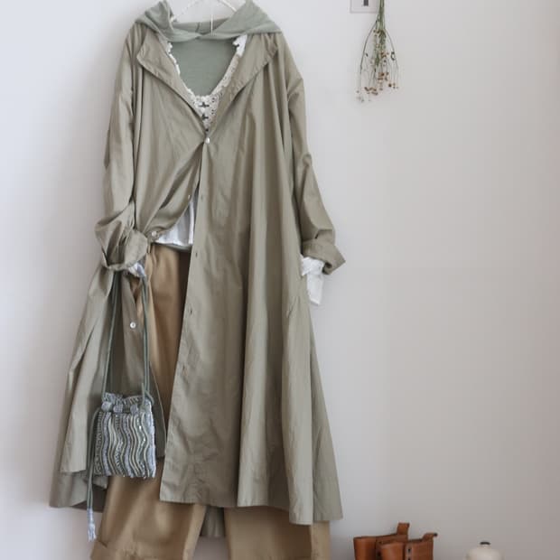 [Veritecoeur] Smocking Robe Dress